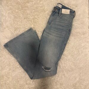 Hollister flare jeans NWT